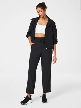 NWT, Spanx, Women's Black Tapered Pants size M petite